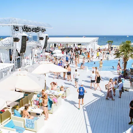 Διαμέρισμα аркадия новые жк родос Black Sea *