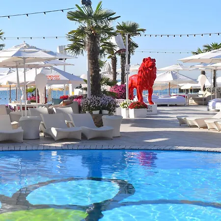 Διαμέρισμα аркадия новые жк родос Black Sea Οδησσός