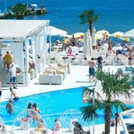Appartement аркадия новые жк родос Black Sea